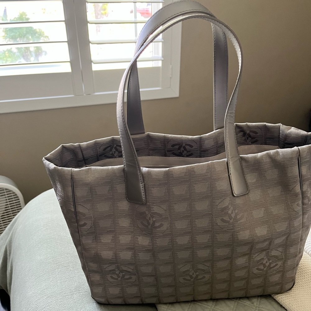Chanel Tote Bag